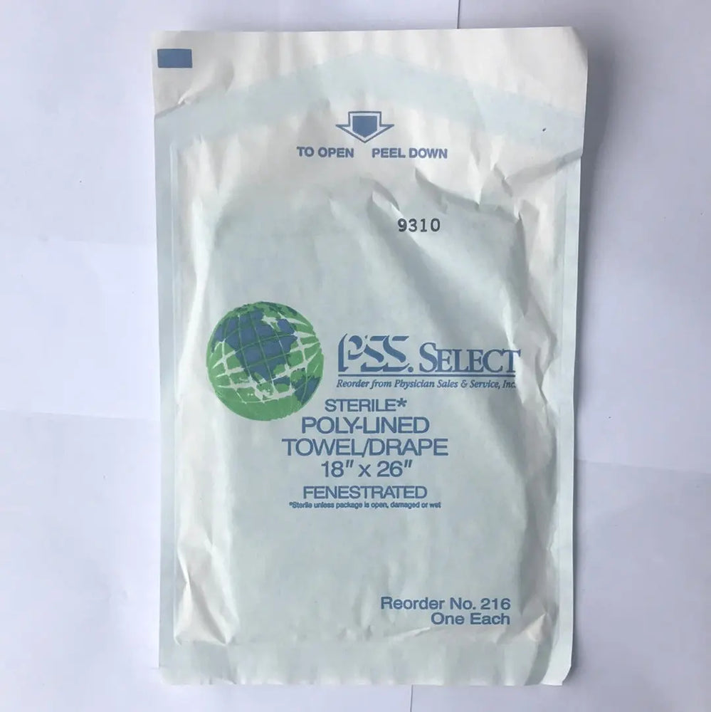 PSS Select 216 Poly-Lined Towel/Drape 18"x26" Fenestrated | KeeboMed