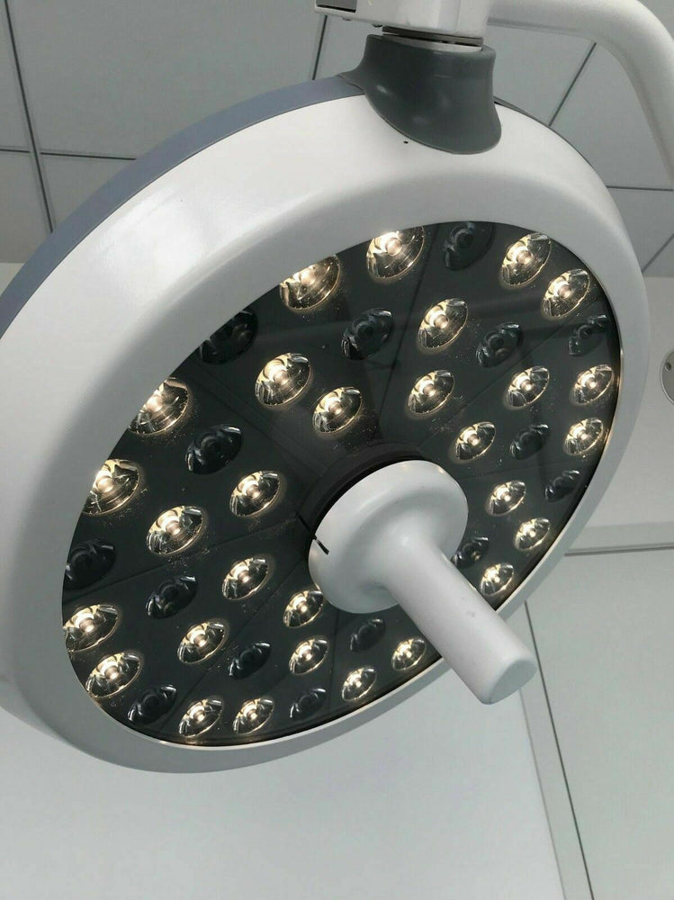 
                  
                    KML46 Veterinary Floor Standing LED Operating Surgical Lamp
                  
                