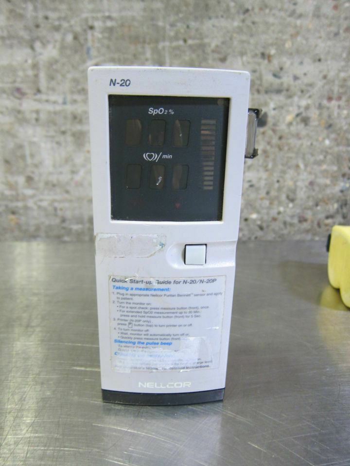 
                  
                    Mallinckrodt N-20E Handheld Pulse Oximeter With Case (DMS9)
                  
                