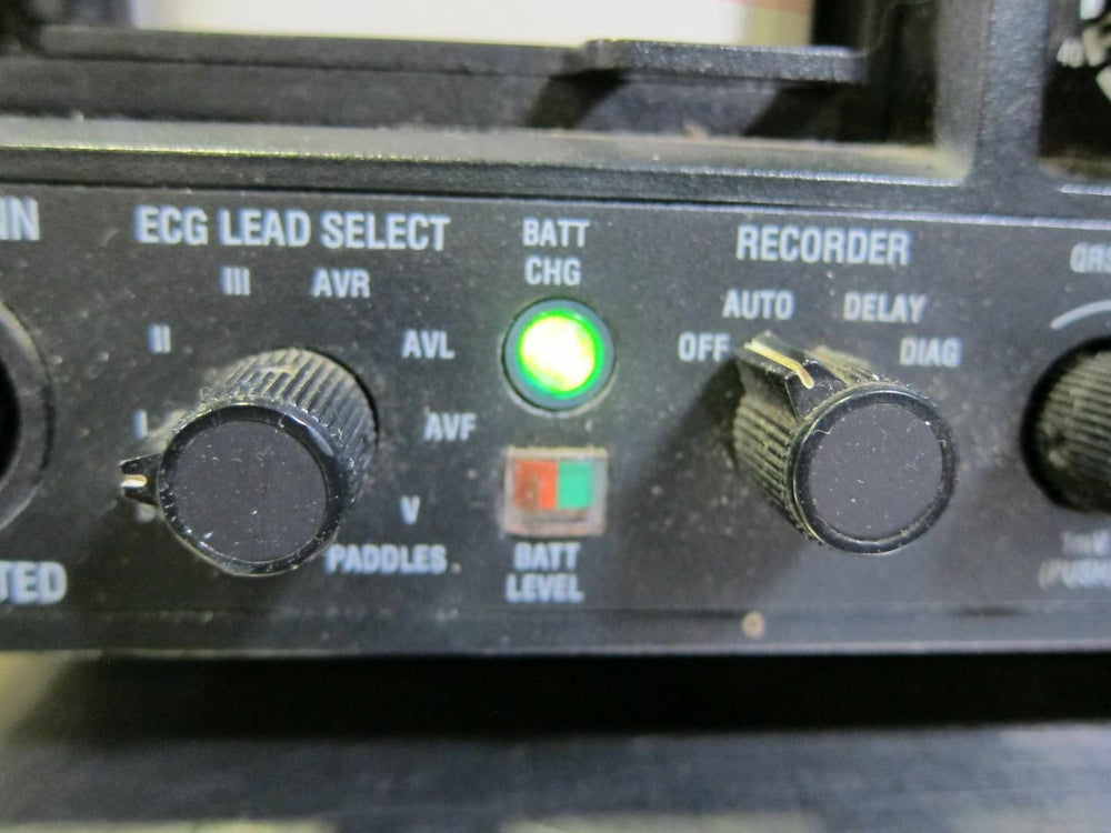 
                  
                    Physio-Control 801555-36 Lifepak 6S Monitor (635DM)
                  
                