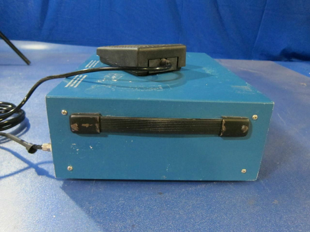 
                  
                    Circon ACMI Electrohydraulic Lithotripter AEH-3 (609DM)
                  
                