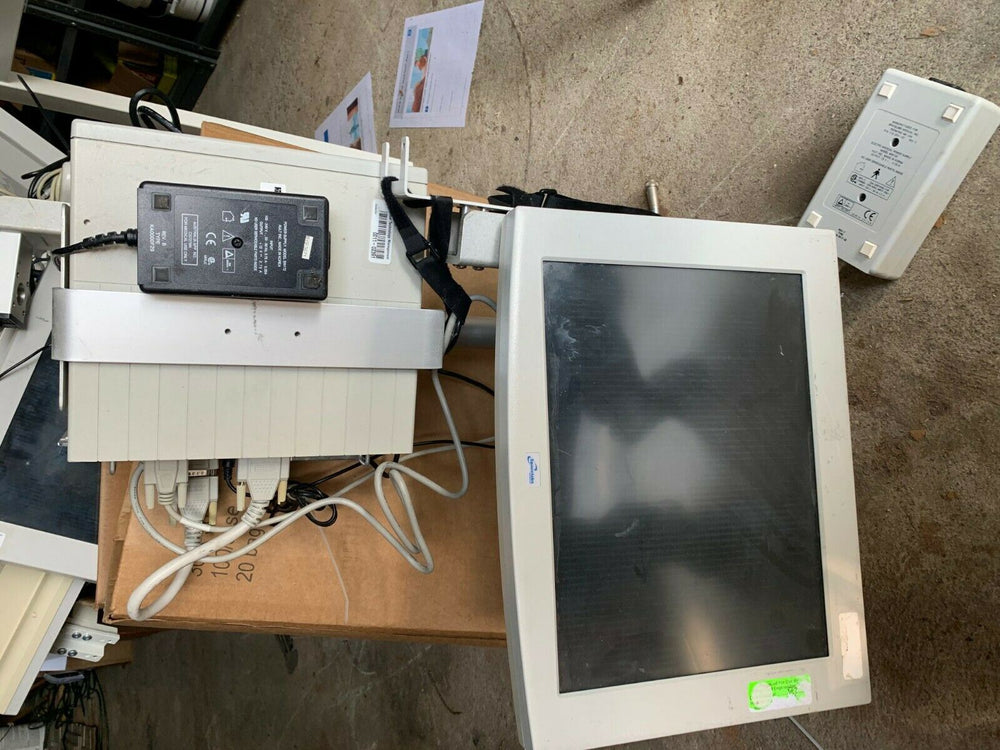 Space Lab Monitor Box Insert Spacelabs Healthcare 91415-A Patient Monitor & wall mount 509DM and bo ...