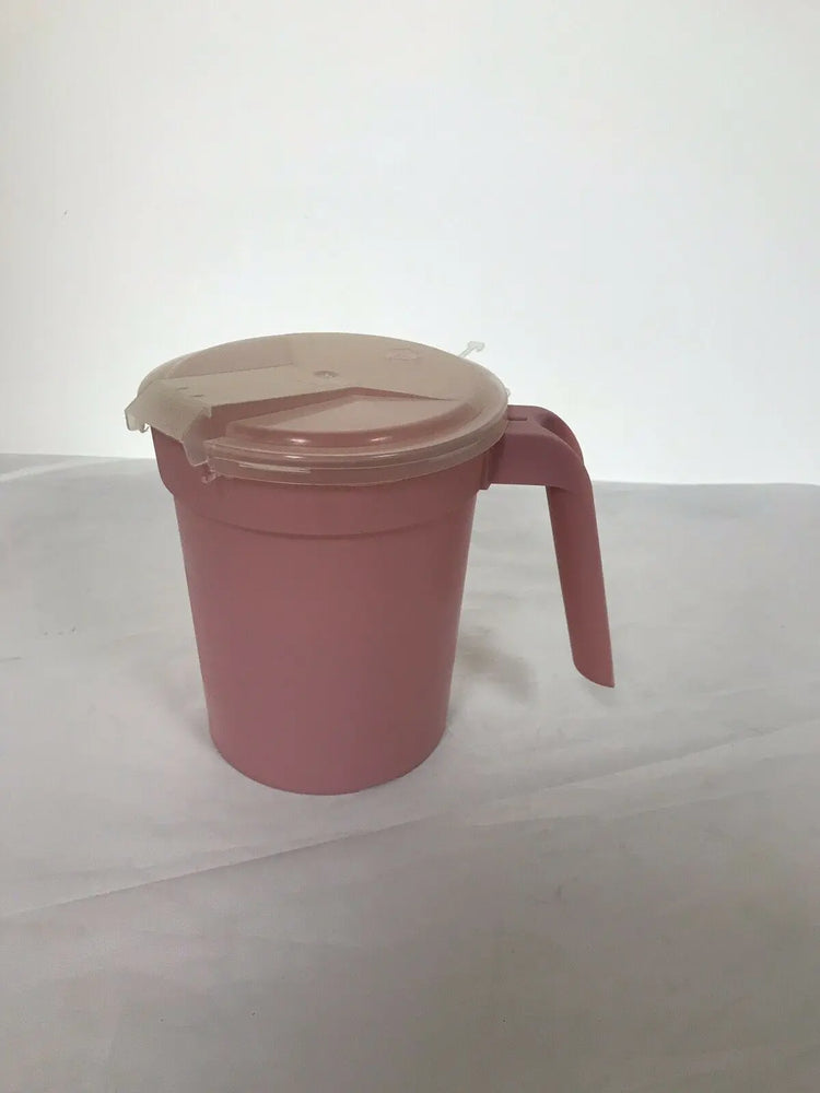 Mauve Pitcher With Lid 32 Oz. Case Of 100 (317 Kmd)