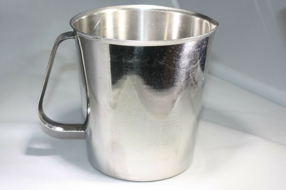 Vollrath 1/8 Cup Stainless Steel Heavy-Duty Oval Measuring Cup
