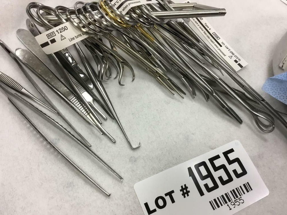 
                  
                    Catheter Removal Tray (56GS)
                  
                