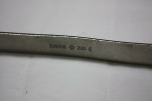 
                  
                    Zimmer Surgical Orthopedic  Retractor 233 E (404GS)
                  
                