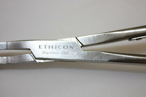 
                  
                    Ethicon Stainless Steel Clip Applier, Yellow Handle, 10 1/2” (126GS)
                  
                