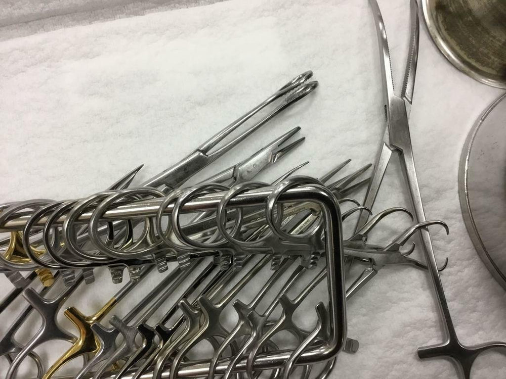 
                  
                    Catheter Removal Tray (56GS)
                  
                