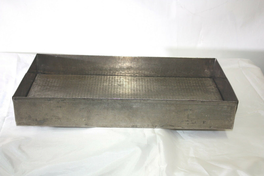 Unbranded Metal Medical Tray (335GS)