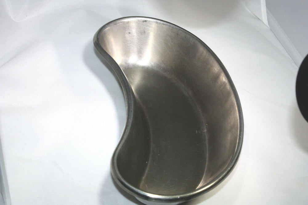 
                  
                    Vollrath 8860 Kidney Trays (372GS)
                  
                