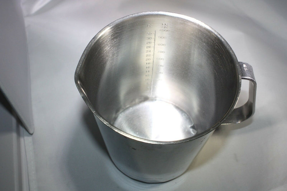 
                  
                    Vollrath 85320 Stainless Steel Measuring Cup (369GS)
                  
                