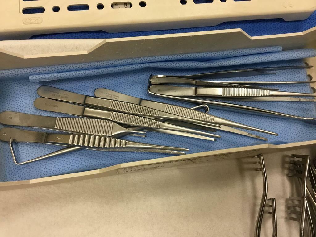 Pacemaker Tray With Instruments (260GS) – KeeboMed