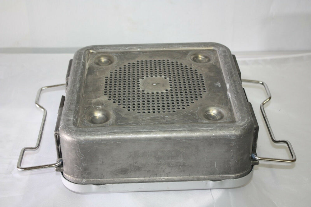 
                  
                    Aesculap JK389 Sterilization Container Case (9GS)
                  
                