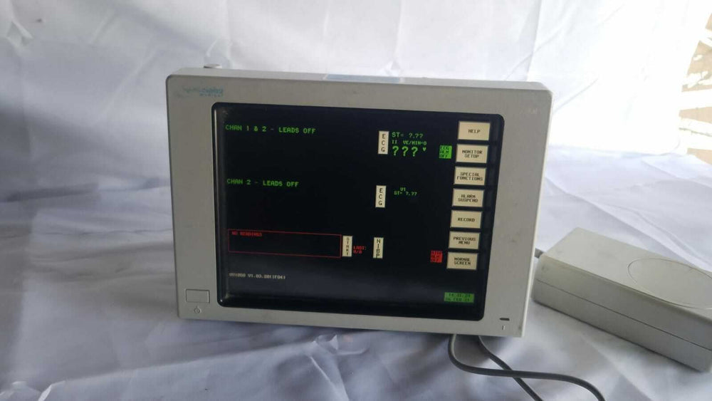 Spacelabs Ultraview 90369 Patient Monitor (NY174U)