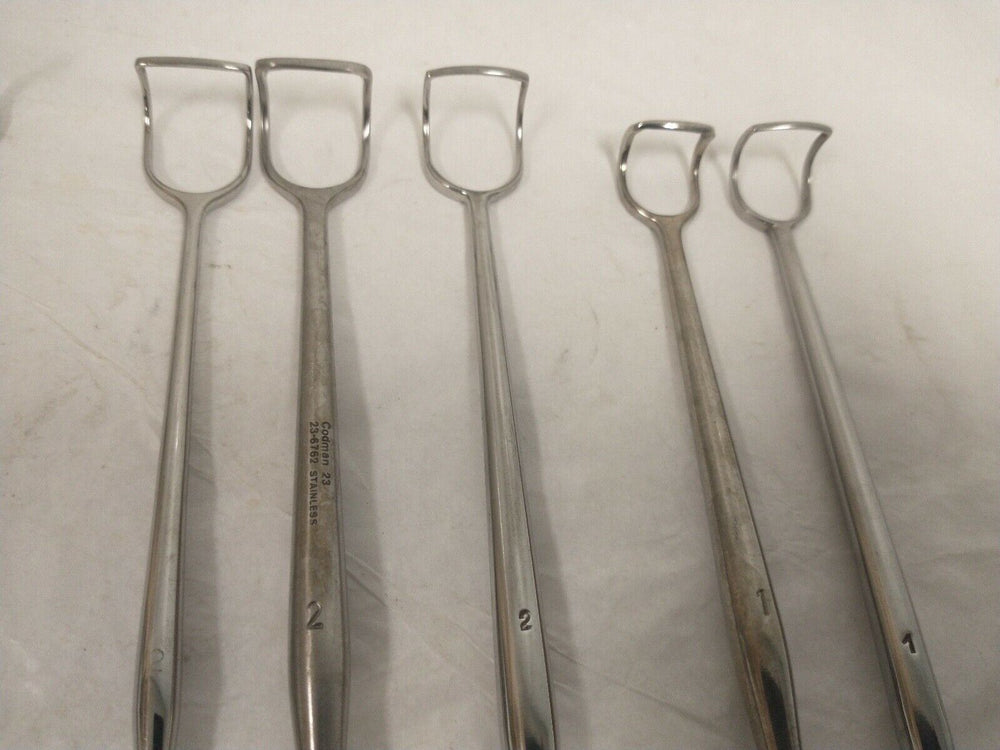 
                  
                    Open Ended Curettes Set of 13: 9"x1"x1"
                  
                