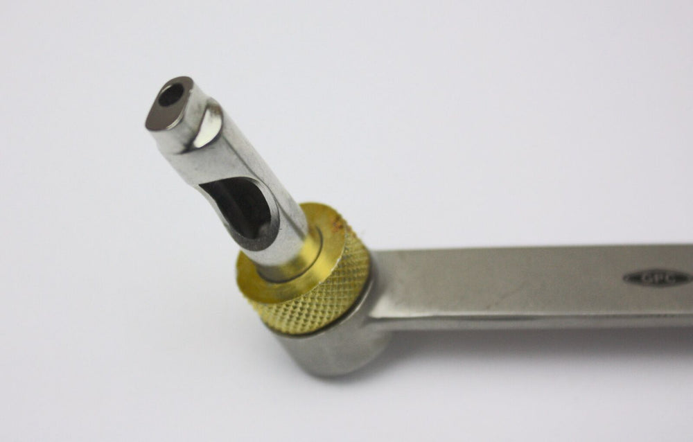 
                  
                    Orthopedic Neutral & Load Drill Guide | Drill Bit 3.2mm for 4.5mm Screws
                  
                