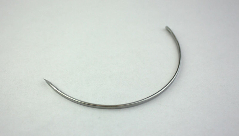 
                  
                    Veterinary Suture Needles Reverse Cutting 1/2 Circle, 5", Pack of 12 | Keebomed
                  
                