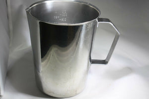 
                  
                    Polar Ware 32 oz Measuring Cup (279GS)
                  
                