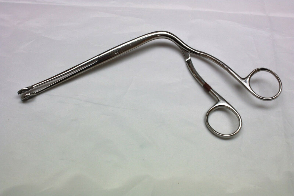 
                  
                    Magill Serrated Open Tip Forceps, Adult, Unbranded (209GS)
                  
                