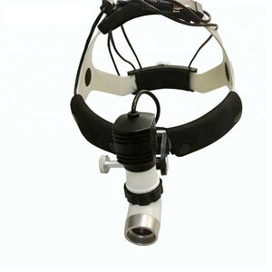 
                  
                    High Illumination 5W LED Veterinary Head Lamp with One Battery
                  
                