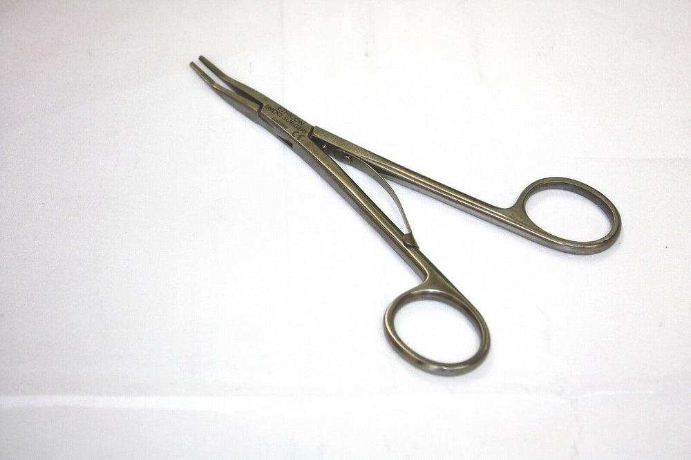 
                  
                    Ethicon LX105 Endo-Surgery Small Clip Appliers 5 3/4” (124GS)
                  
                