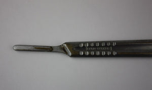 
                  
                    Bard-Parker No. 4 Stainless Surgery Scalpel Handle, Vet Orthopedic Instrument
                  
                