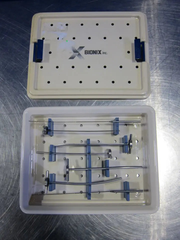 Bionix Meniscus Arrow 7 Piece Instruments In Surgical Tray – KeeboMed