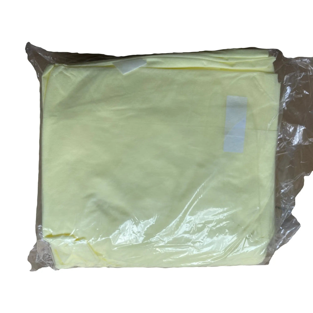 
                  
                    Cardinal Health AT4437-BD Convertors Isolation Gown Universal Yellow Bag of 10 | KeeboMed
                  
                