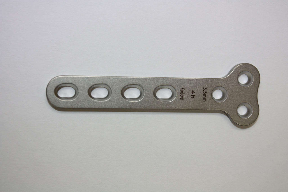 
                  
                    TPLO Bone plate 2.7mm
                  
                