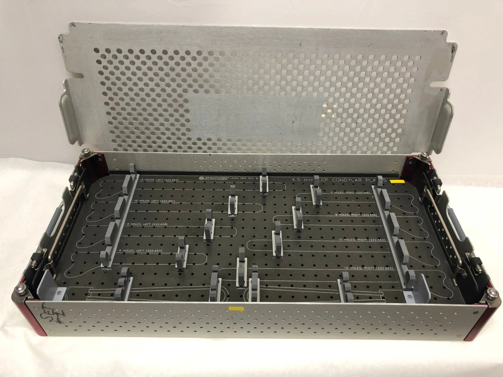 
                  
                    Synthes Locking Periarticular Plating System 4.5mm LCP (Set #2) KMCE-31
                  
                