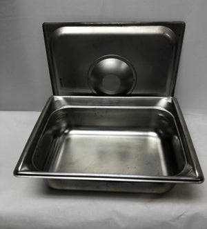 
                  
                    Polar Ware Metal Tray with Lid KMCE-13
                  
                