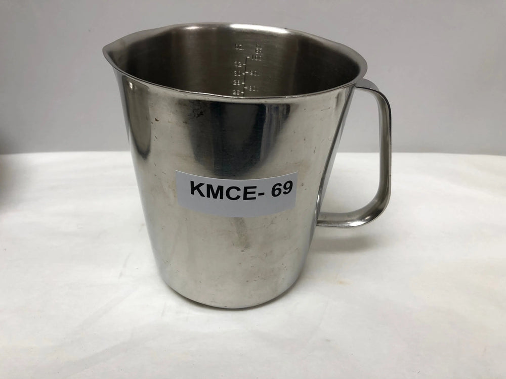 Vollrath Stainless Steel 1 Quart Measuring Cup 8532 | KMCE-69