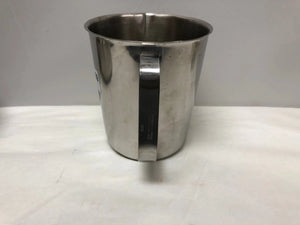 
                  
                    Vollrath Stainless Steel 1 Quart Measuring Cup 8532 | KMCE-69
                  
                