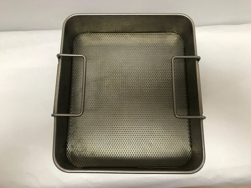 
                  
                    Metal Tray (H: 1 3/8in. L: 10in. W: 9in) | KMCE-93
                  
                