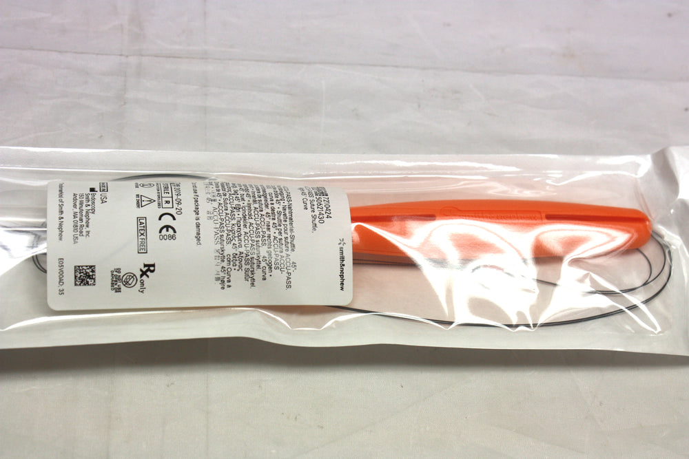 
                  
                    Smith & Nephew Accu-Pass Suture Shuttle, Right 45˚Curve
                  
                