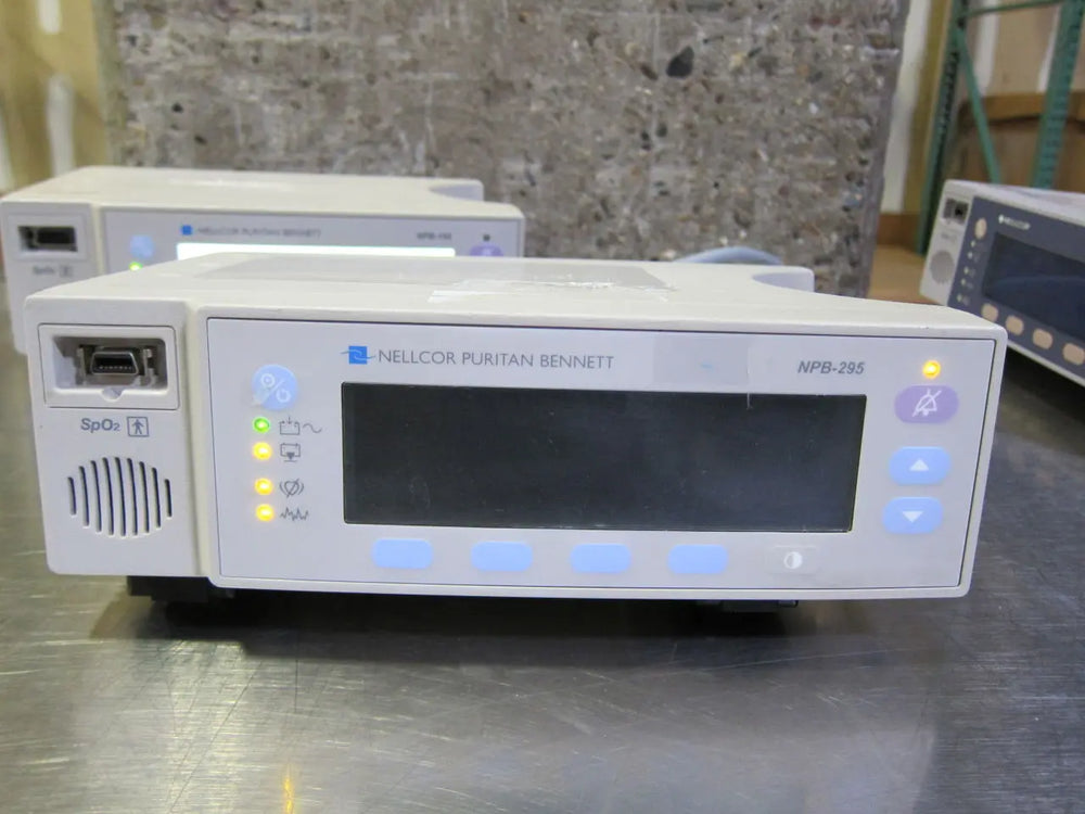Nellcor Puritan Bennett NPB-295 Pulse Oximeter