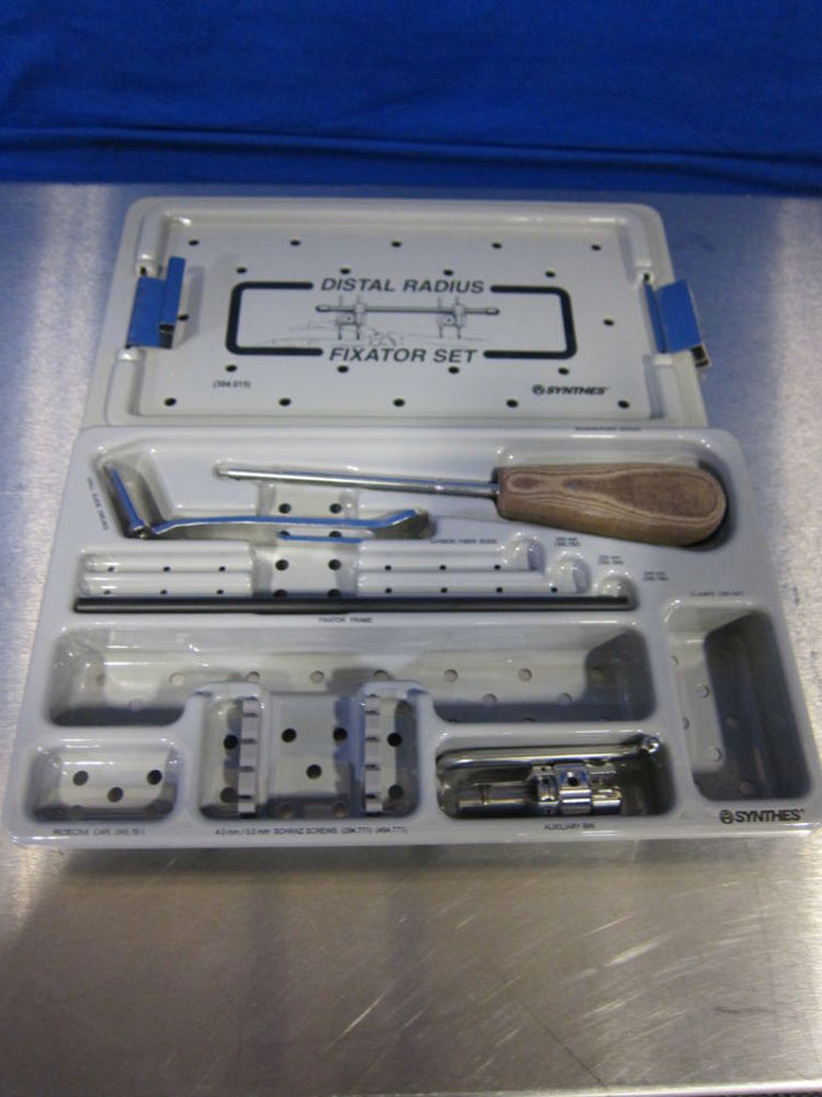 
                  
                    SYNTHES 304.015 Distal Radius Fixator Set
                  
                