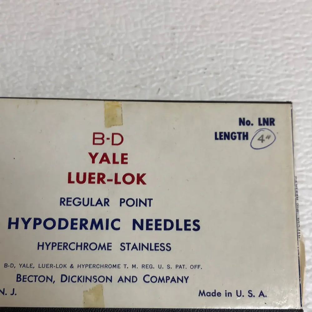 
                  
                    B-D Yale Luer-Lok Regular Point Hypodermic Needles 4” | KeeboMed Medical Supplies
                  
                