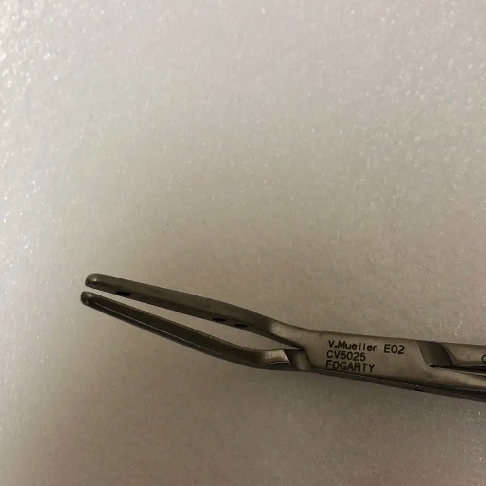 
                  
                    V. Mueller E02 CV5025 Fogarty Clamp Forceps 5 3/4”
                  
                