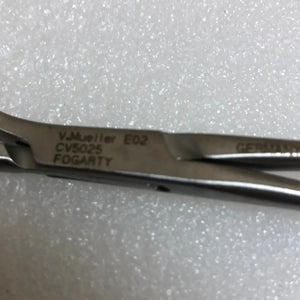
                  
                    V. Mueller E02 CV5025 Fogarty Clamp Forceps 5 3/4”
                  
                