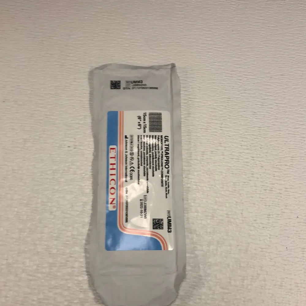 
                  
                    Ethicon Ultrapro Monocryl Prolene Composit Poliglecaprone 25 / Polypropylene, Ref UMM3, 6" x 6", Blue / undyed, partially absorbable | KeeboMed
                  
                