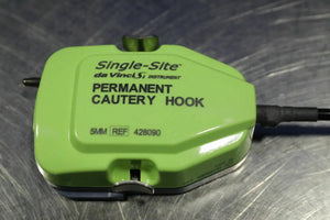 
                  
                    da vinci SI Instruments  Used in good working and cosmetic condition.  Permanent Cautery Hook Size: 5mm  Ref: 428090 | KeeboMed
                  
                