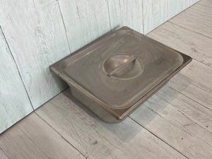 
                  
                    Polar Ware Stainless Steel Sterilization Pan With Lid| KeeboMed
                  
                