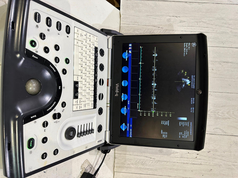 
                  
                    GE VIVID Q PORTABLE ULTRASOUND MACHINE  BT12 -2015
                  
                