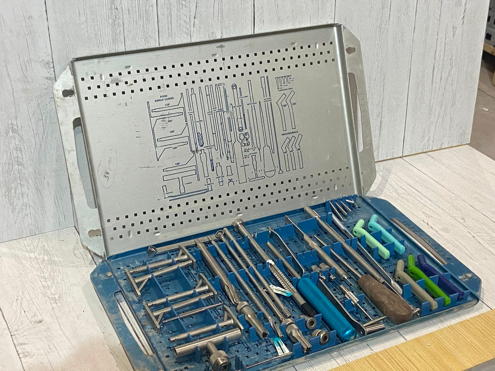 
                  
                    Free-Lock Compression Hip Fixation System| KeeboMed
                  
                