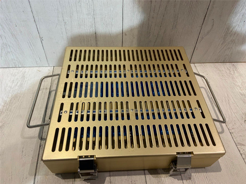 
                  
                    Unbranded Sterilization Cage 10.5"x10"x2.5"
                  
                