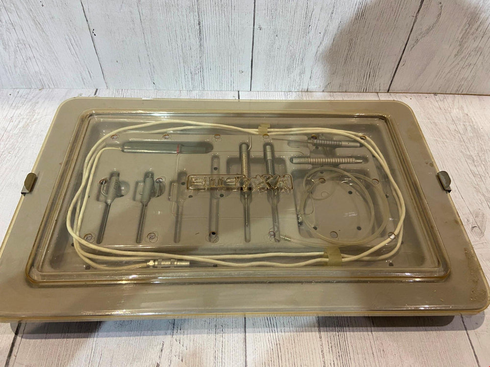 
                  
                    Site TXR Sterilization Tray 15.5"x9.5"x1.5"
                  
                