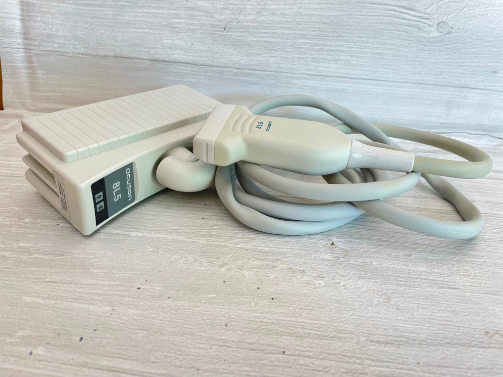 
                  
                    Acuson 8L5 Ultrasound Probe Transducer 2003, 2006
                  
                