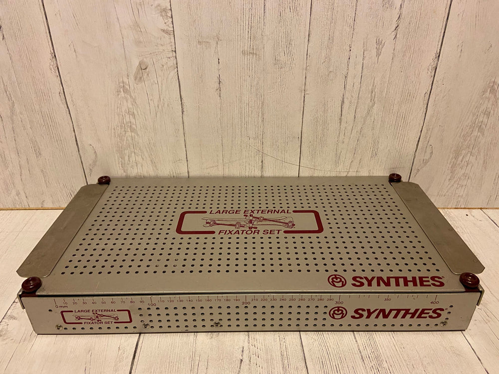 
                  
                    SYNTHES Large External Fixator Set
                  
                