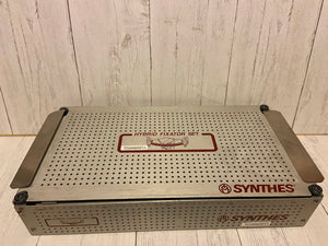 
                  
                    SYNTHES Hybrid Fixatpr Implants Set
                  
                